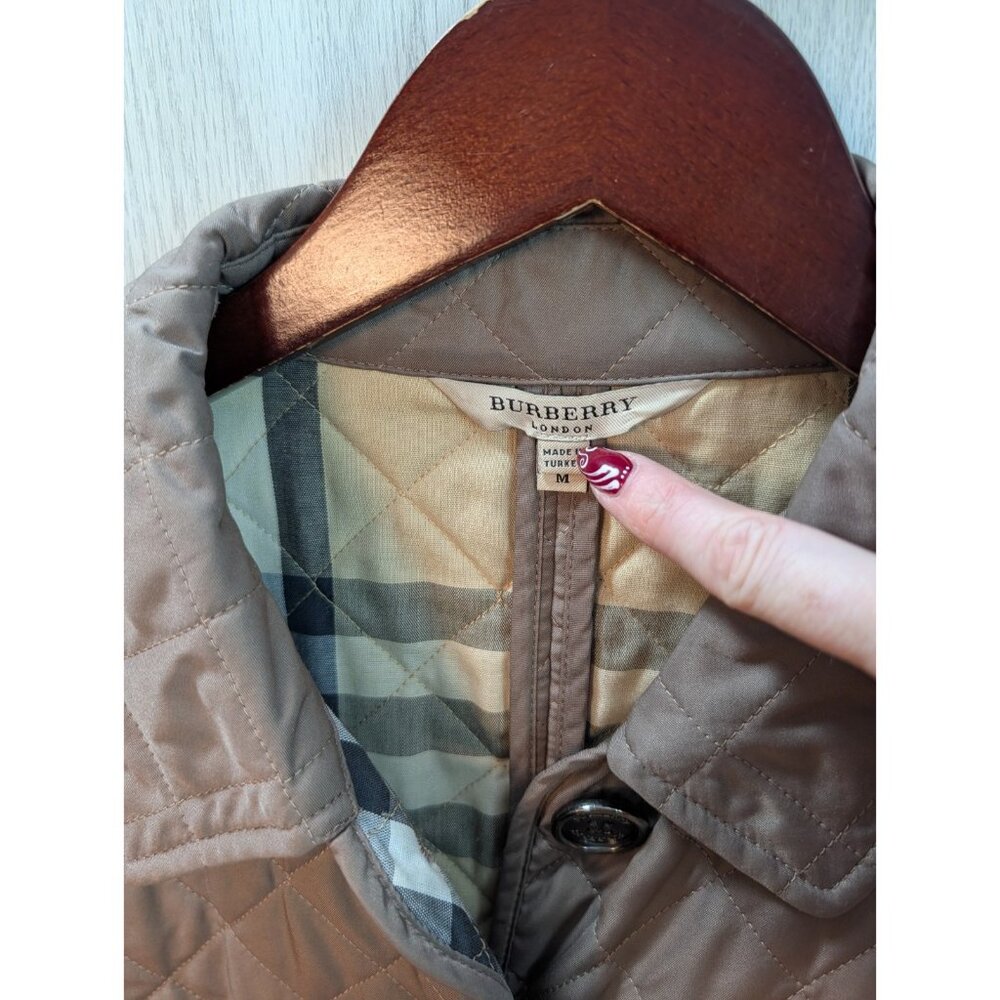 Burberry Brit Quilted Jacket Women’s Nova Check Lined Beige Coat Medium - Picture 4 of 10